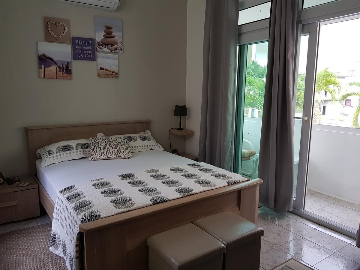 Villa Bienvenue Beachfront House Flic-en-Flacq Exterior foto